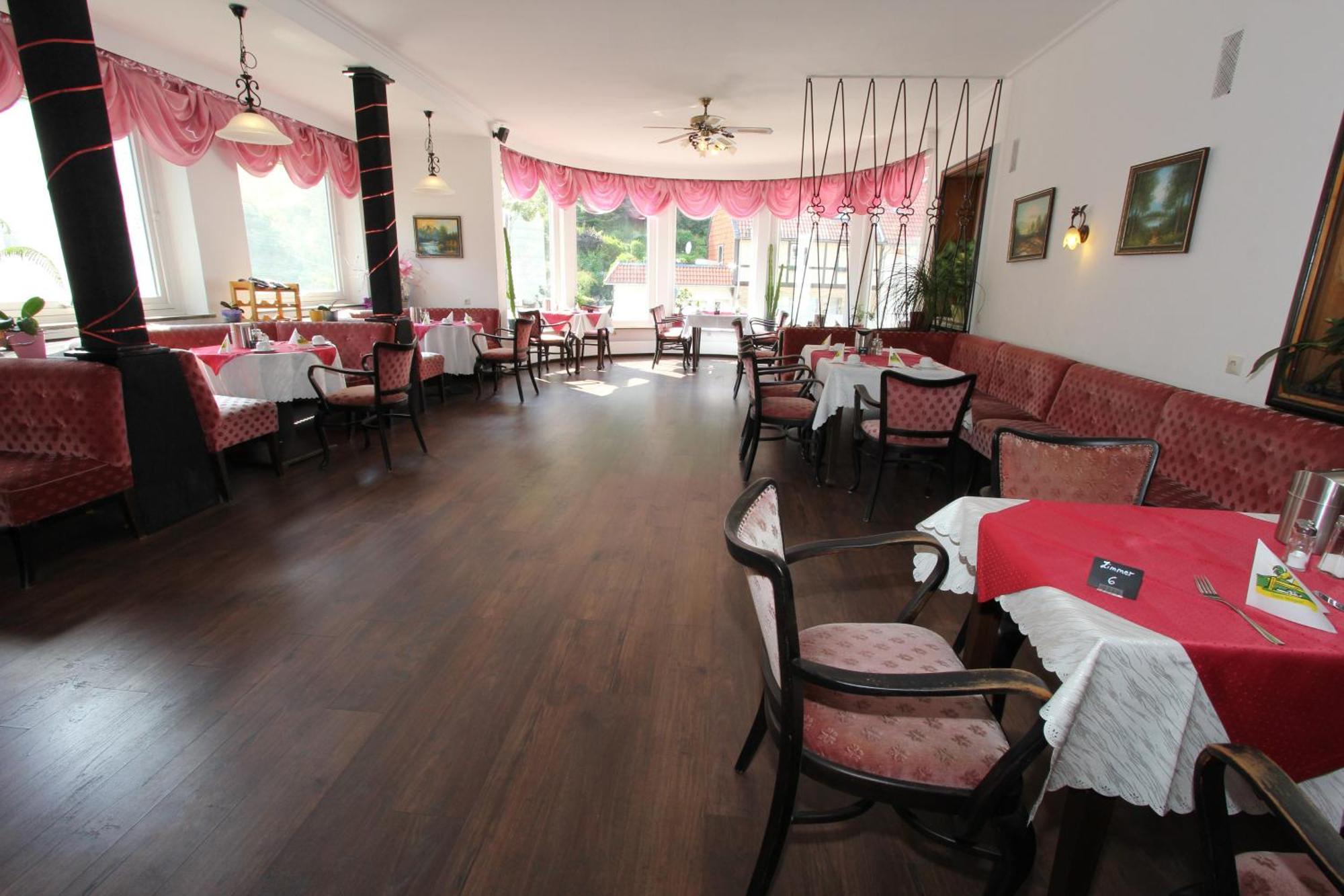 Hotel Glueck Auf & Buergerkeller Бад Грунд Екстериор снимка