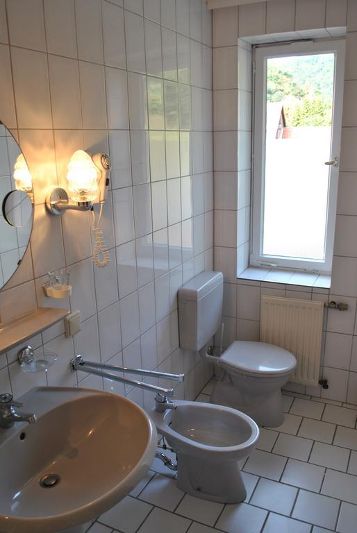 Hotel Glueck Auf & Buergerkeller Бад Грунд Екстериор снимка